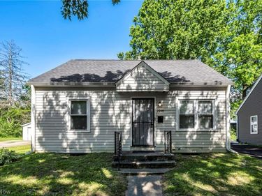 1291 Hardesty Boulevard, Akron, OH 44320
