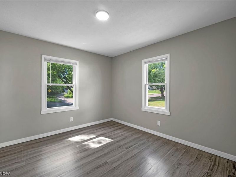 1291 Hardesty Boulevard , Akron, OH 44320 Photo 16