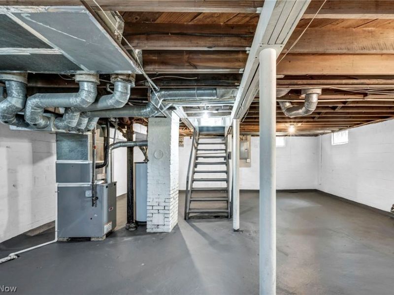 1291 Hardesty Boulevard , Akron, OH 44320 Photo 22