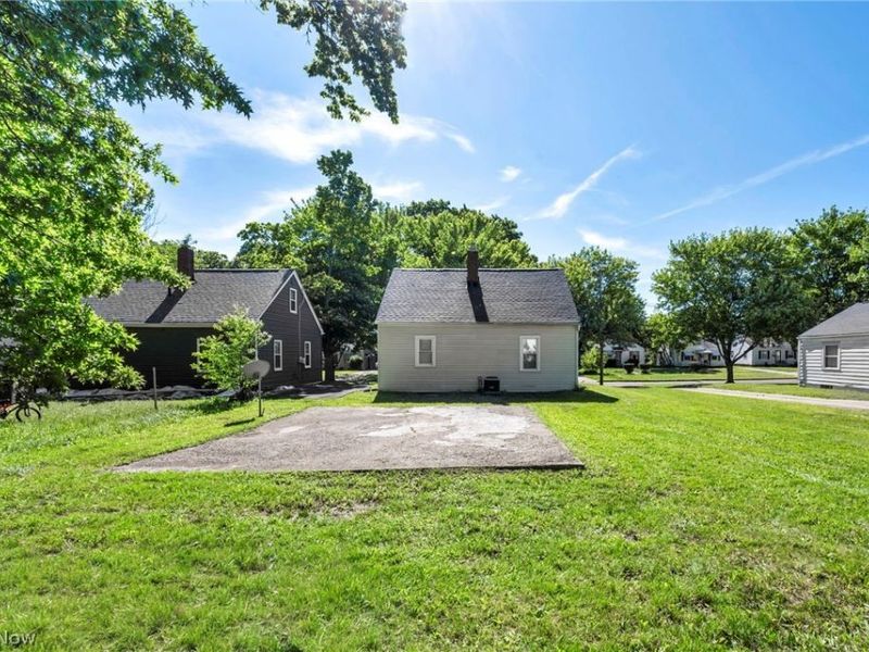 1291 Hardesty Boulevard , Akron, OH 44320 Photo 29