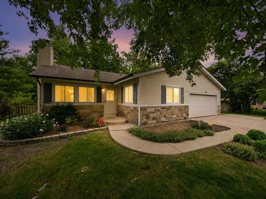 Main Photo