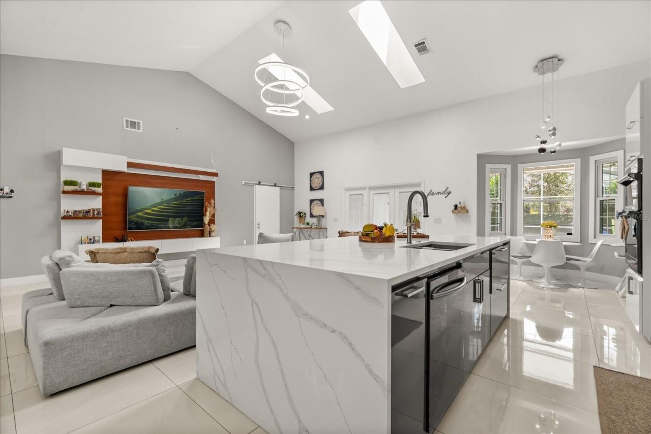 8050 Rural Retreat Court, Orlando, FL 32819 Photo