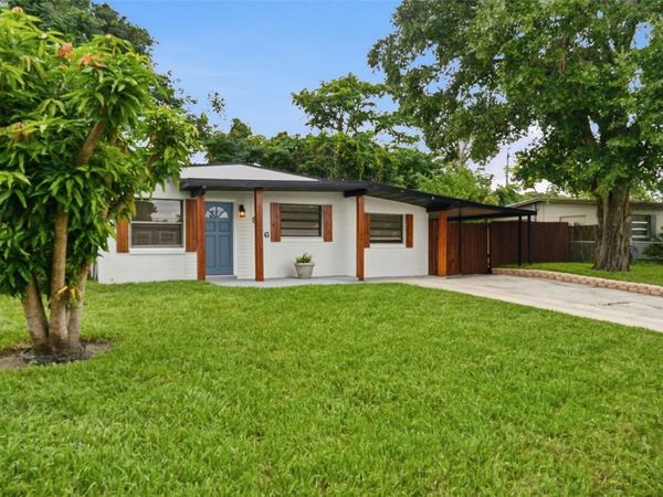 906 SABRINA DRIVE , OCOEE, FL 34761