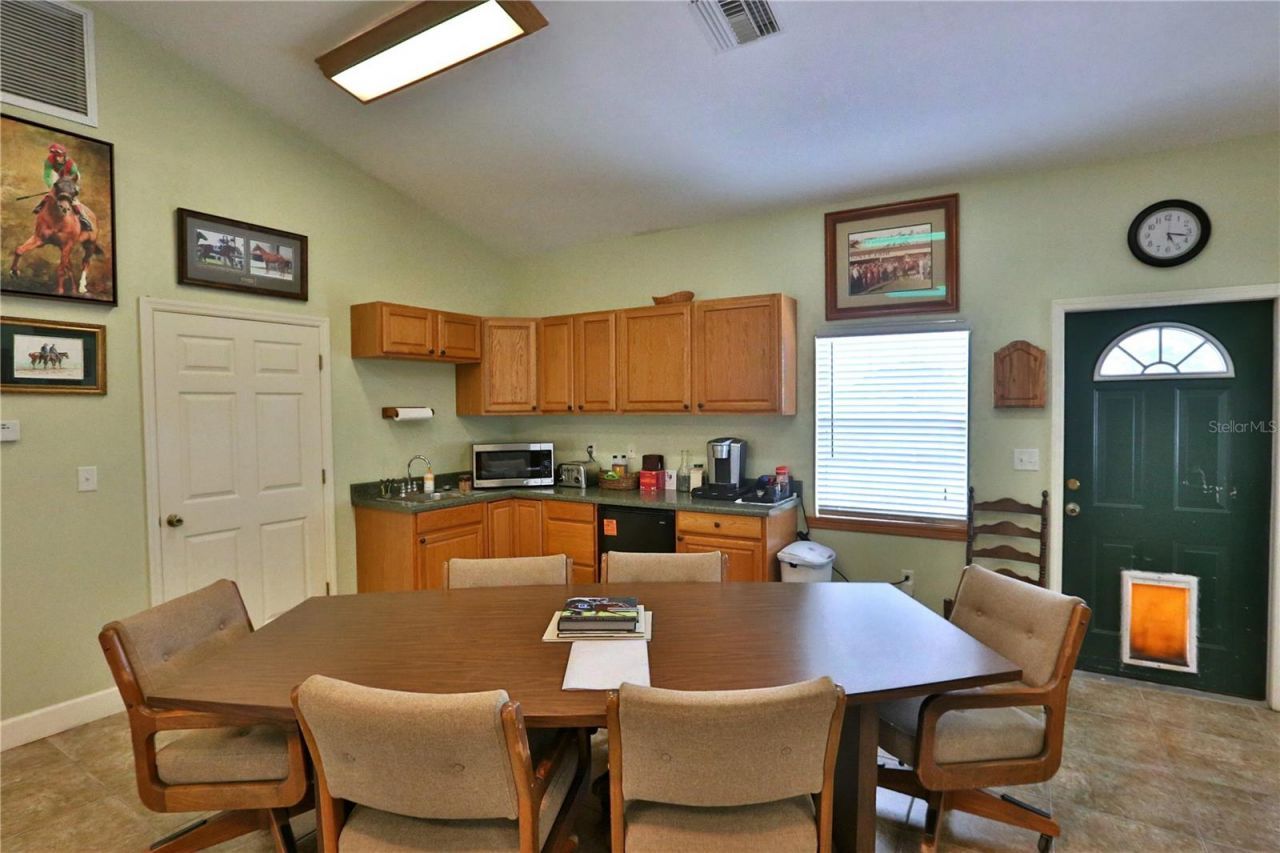 19431 NE 17th Place, Williston, FL 32696 Photo