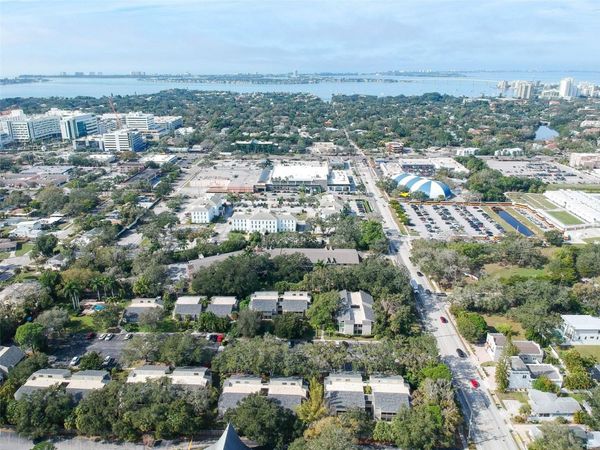 2224 BAHIA VISTA STREET, Unit E6, SARASOTA, FL 34239