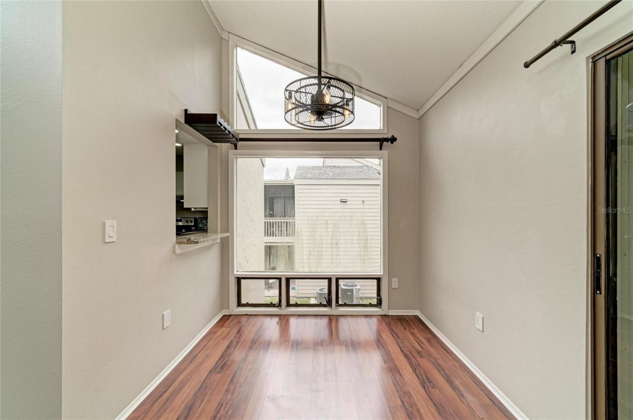 2224 Bahia Vista Street , Unit E6, Sarasota, FL 34239 Photo