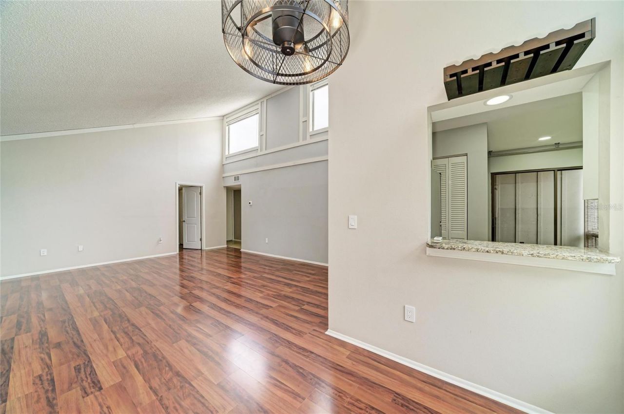 2224 Bahia Vista Street , Unit E6, Sarasota, FL 34239 Photo