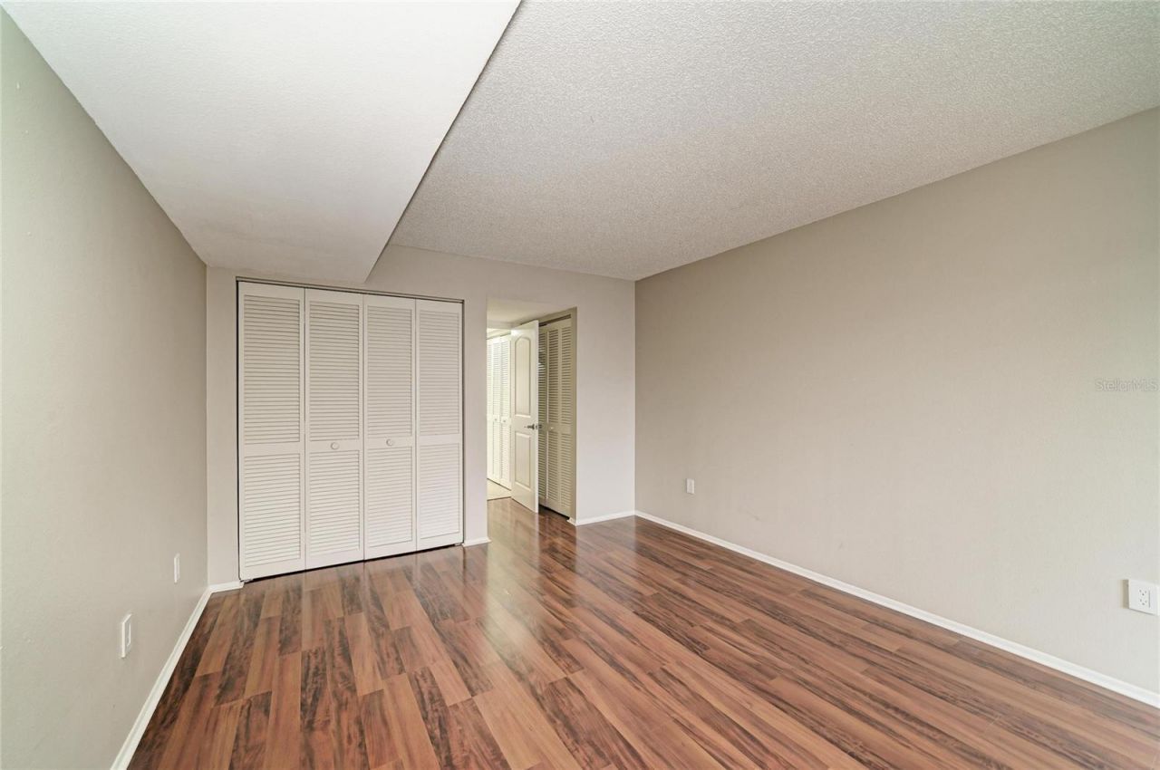 2224 Bahia Vista Street , Unit E6, Sarasota, FL 34239 Photo