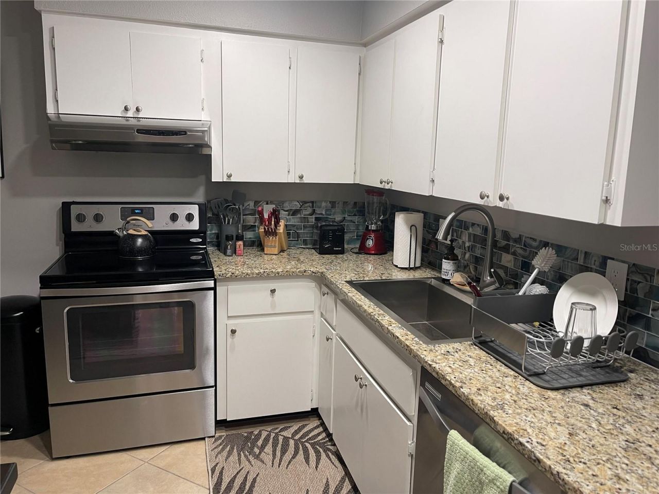 2224 Bahia Vista Street , Unit E6, Sarasota, FL 34239 Photo
