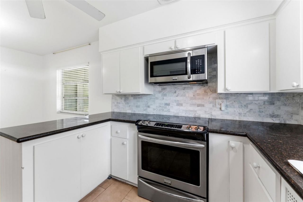 1705 Indian Rocks Road, Belleair, FL 33756 Photo