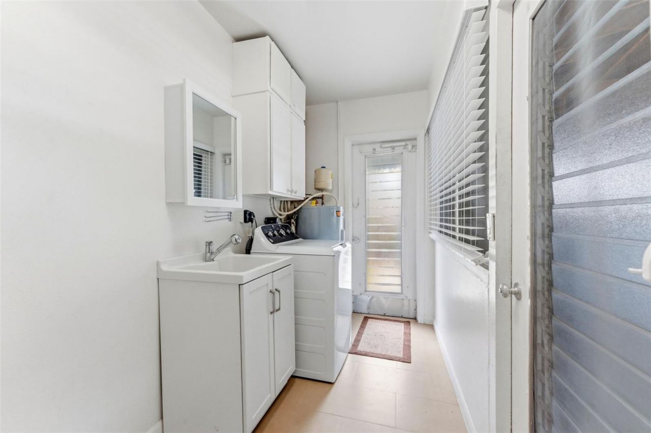 1705 Indian Rocks Road, Belleair, FL 33756 Photo