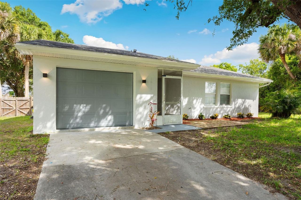 1010 Clearmont Street , Sebastian, FL 32958 Photo