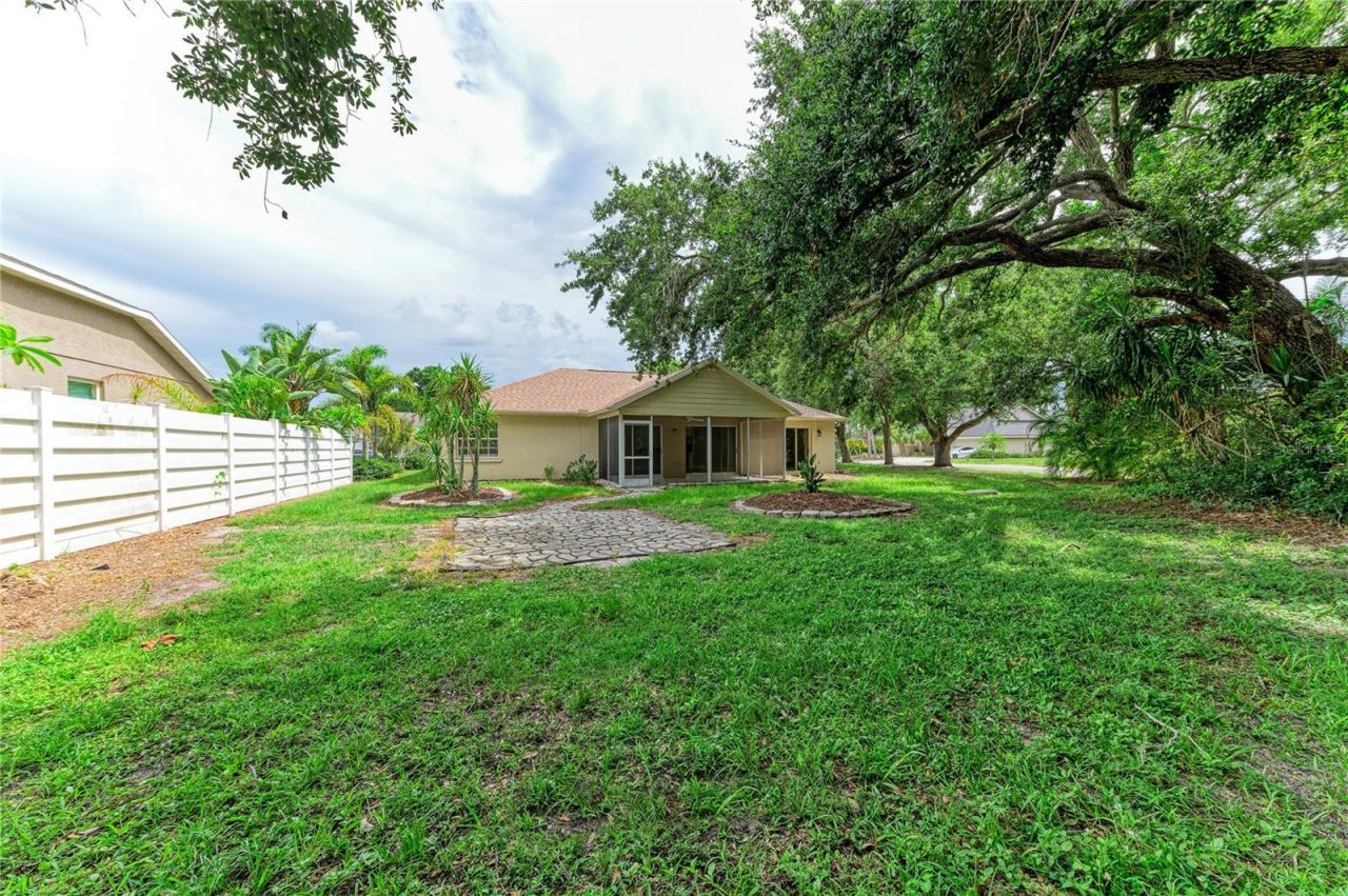 6101 55th Avenue Circle E, Bradenton, FL 34203 Photo