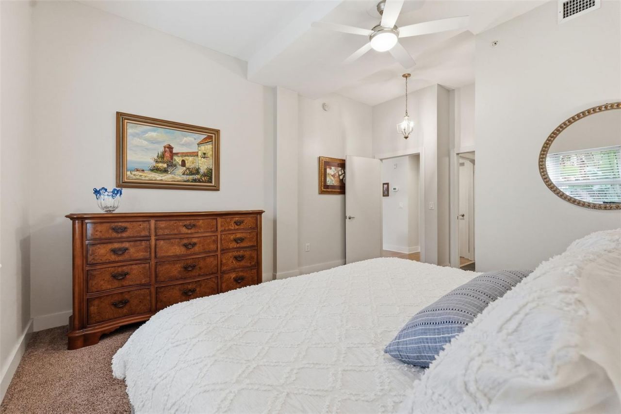 1010 Central Avenue , Unit 108, Saint Petersburg, FL 33705 Photo