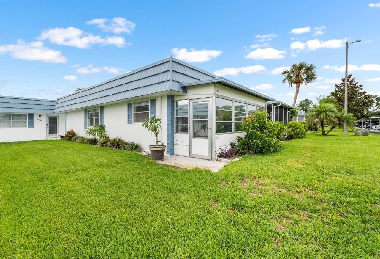 1901 Andover Way, Unit 38, Sun City Center, FL 33573 Photo