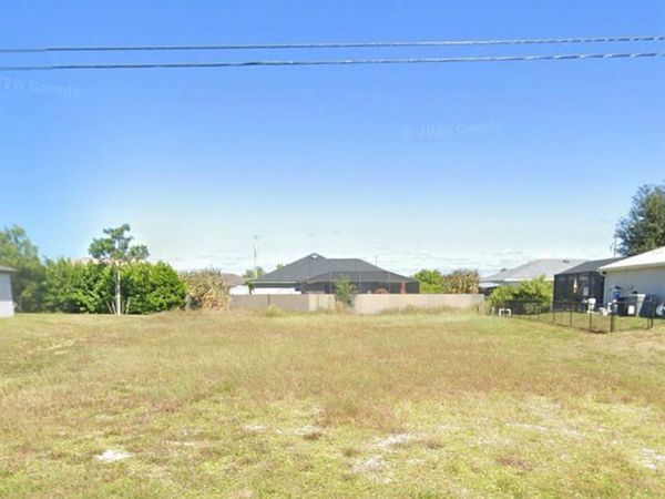 215 NW 25TH TERRACE , CAPE CORAL, FL 33993