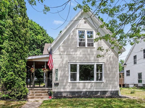 716 S Broas Street, Belding, MI 48809