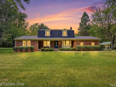 1765 Rowe Road , Highland Twp, MI 48380