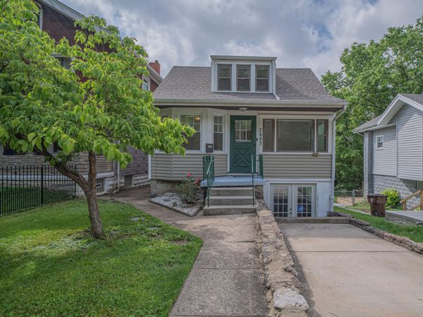 2883 Madison Avenue, Covington, KY 41015