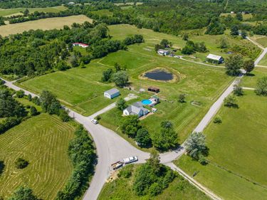 1160 Hopewell Road, Harrodsburg, KY 40330