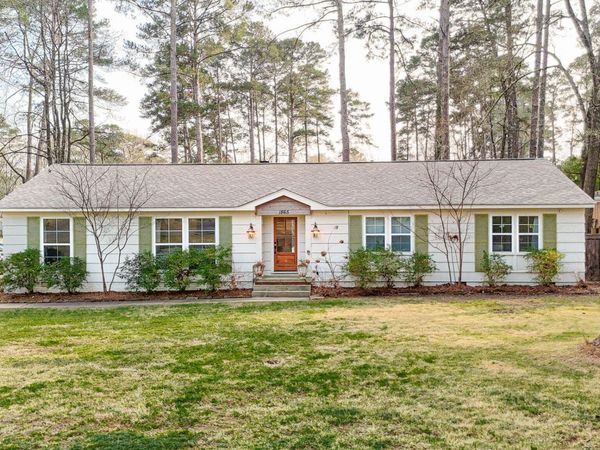 1865 E Northside Drive, Jackson, MS 39211