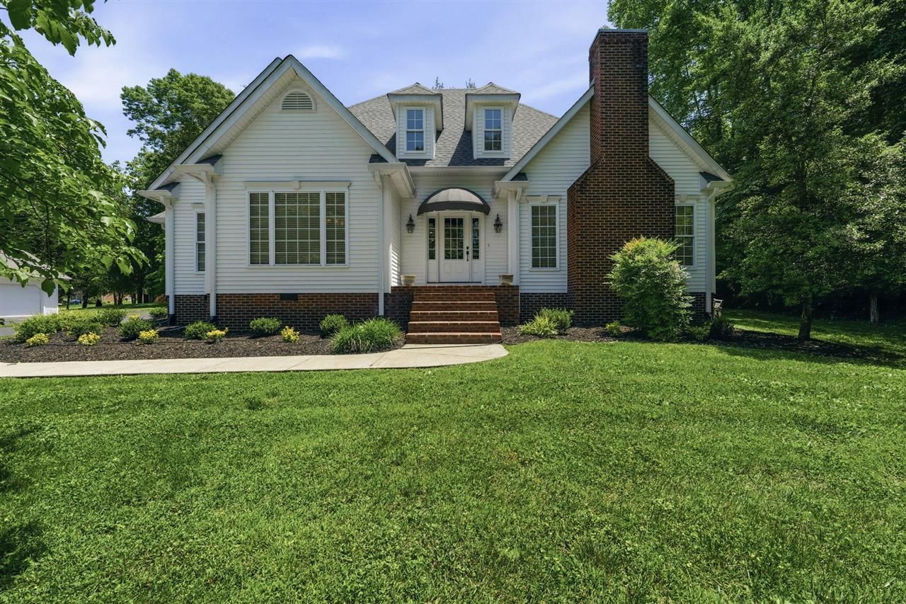 109 Firethorn Street , Glasgow, KY 42141 Main Photo