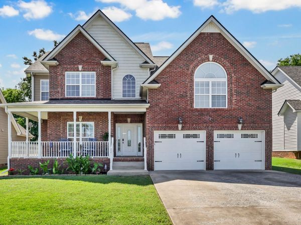 2238 Ellington Gait Dr, Clarksville, TN 37043