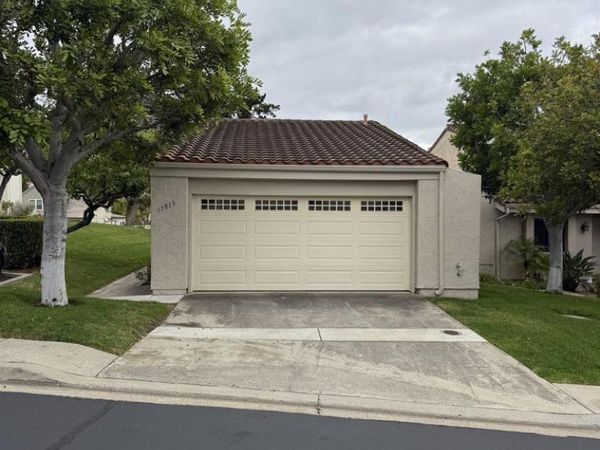 17813 Valle De Lobo Drive , Poway, CA 92064