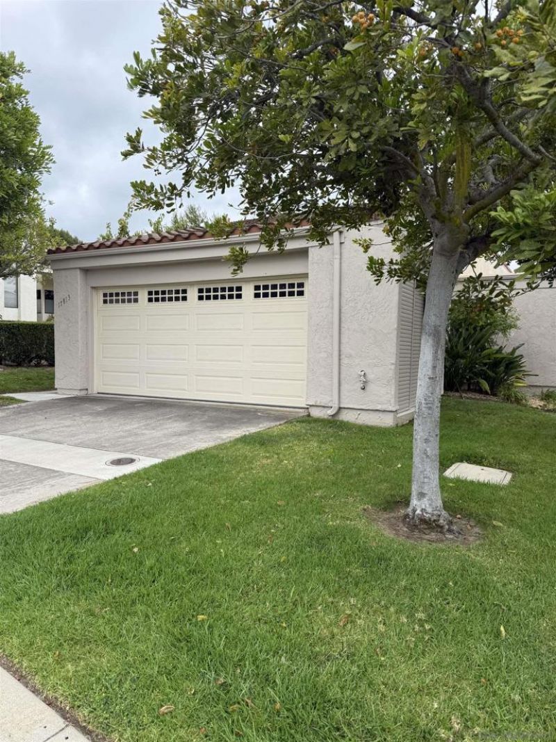 17813 Valle De Lobo Drive , Poway, CA 92064 Main Photo