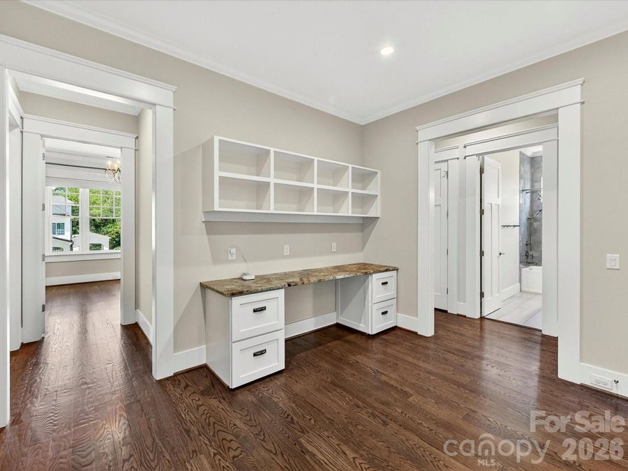 Property Image 32