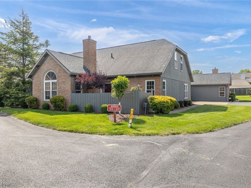 1055 North Jefferson Street , Unit B, Medina, OH 44256 Photo 1