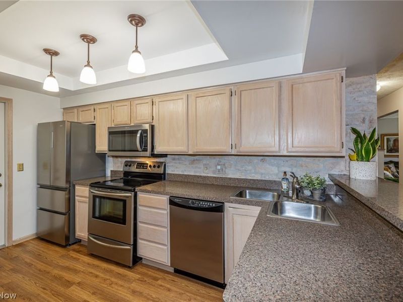1055 North Jefferson Street , Unit B, Medina, OH 44256 Photo 14
