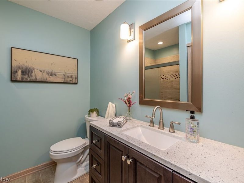 1055 North Jefferson Street , Unit B, Medina, OH 44256 Photo 22