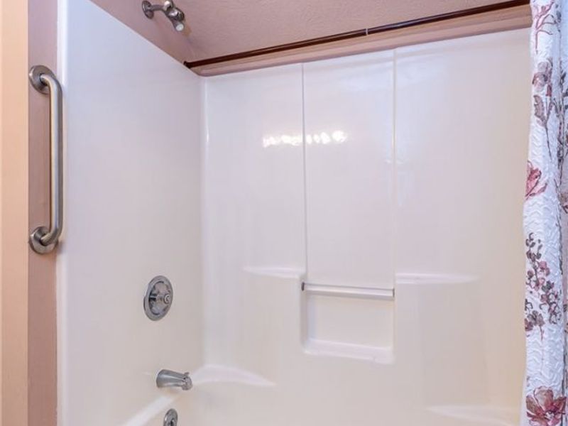 1055 North Jefferson Street , Unit B, Medina, OH 44256 Photo 28