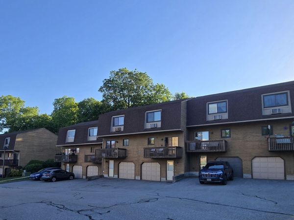 895 Matthews, Unit 50, Bristol, CT 06010