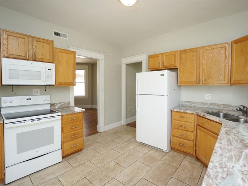 2434 Kenilworth Avenue, Norwood, OH 45212 Photo 10