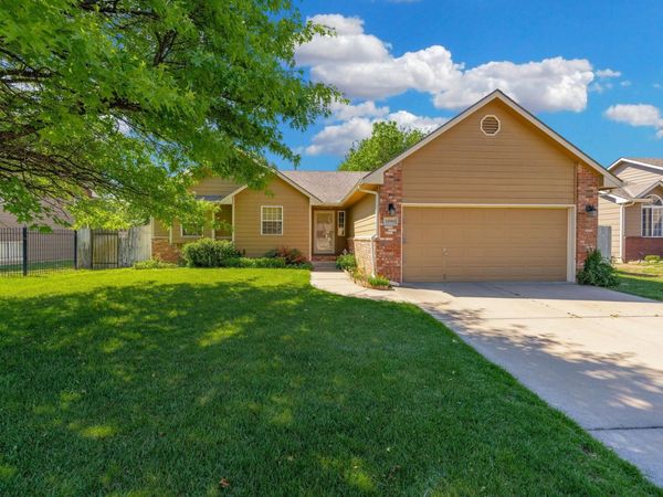 10905 W Ryan, Wichita, KS 67205
