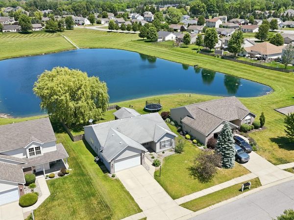 1012 Crimson Willow Drive, Huntertown, IN 46748