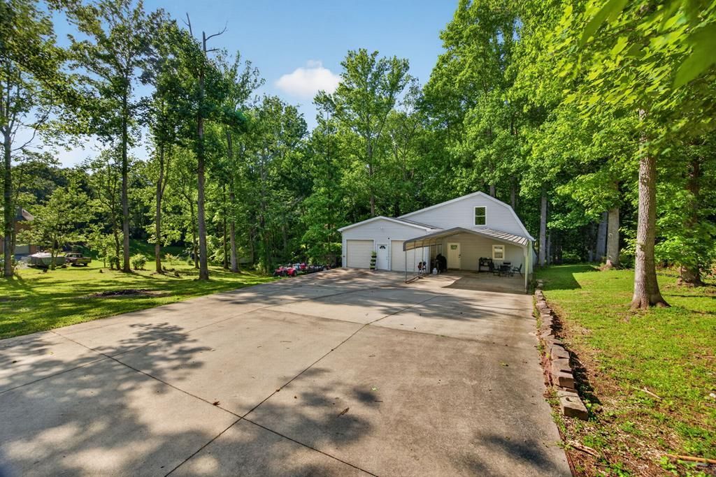 2119 Williamsburg Cir, Cookeville, TN 38506 Main Photo