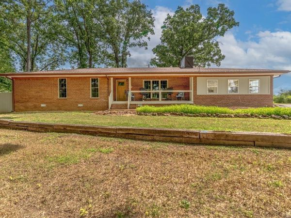7731 Batesville Blvd , Pleasant Plains, AR 72568