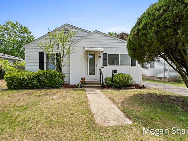 2557 Crozier Avenue, Muskegon, MI 49441