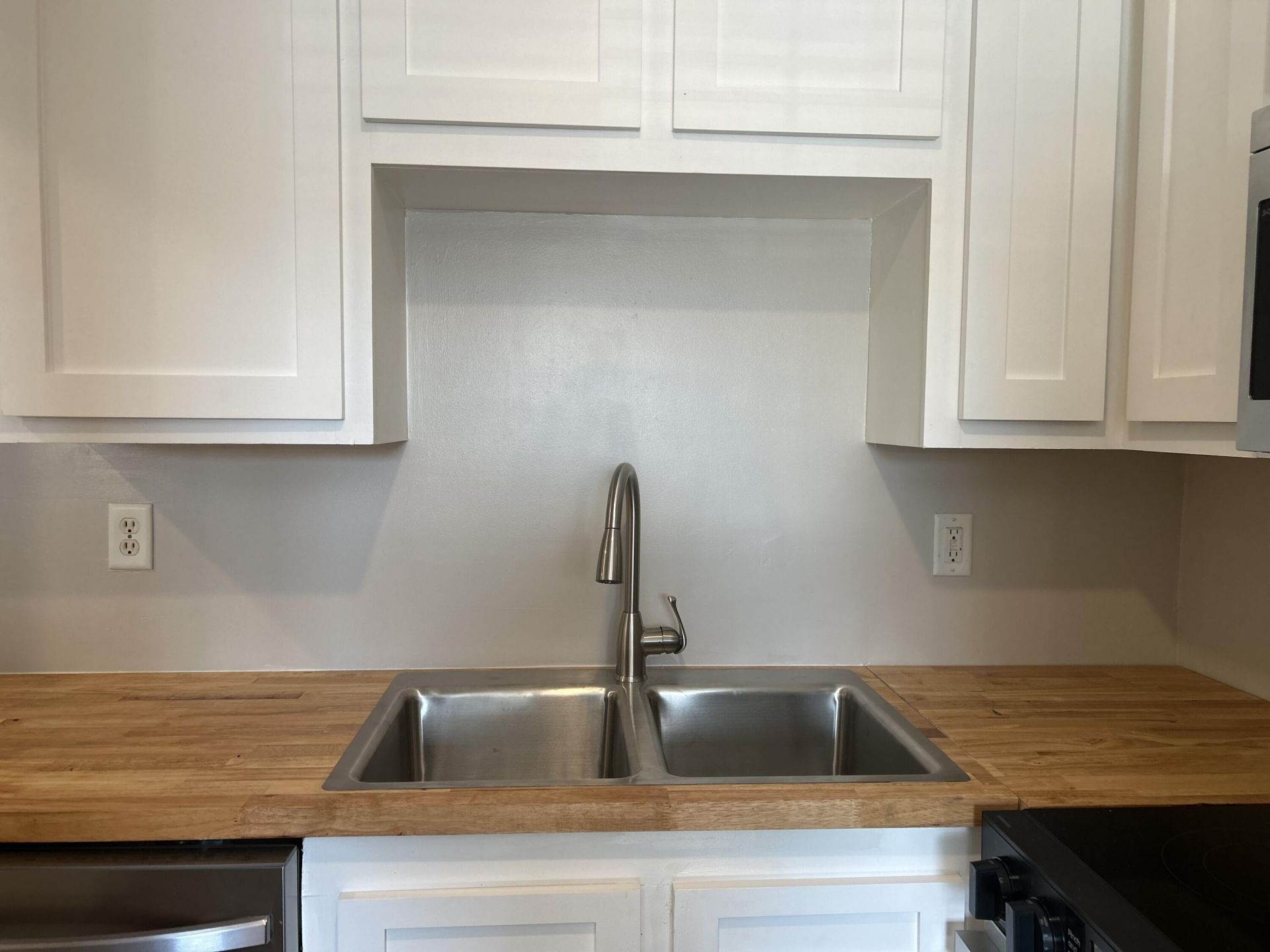 3930 Azalea Drive Photo 9