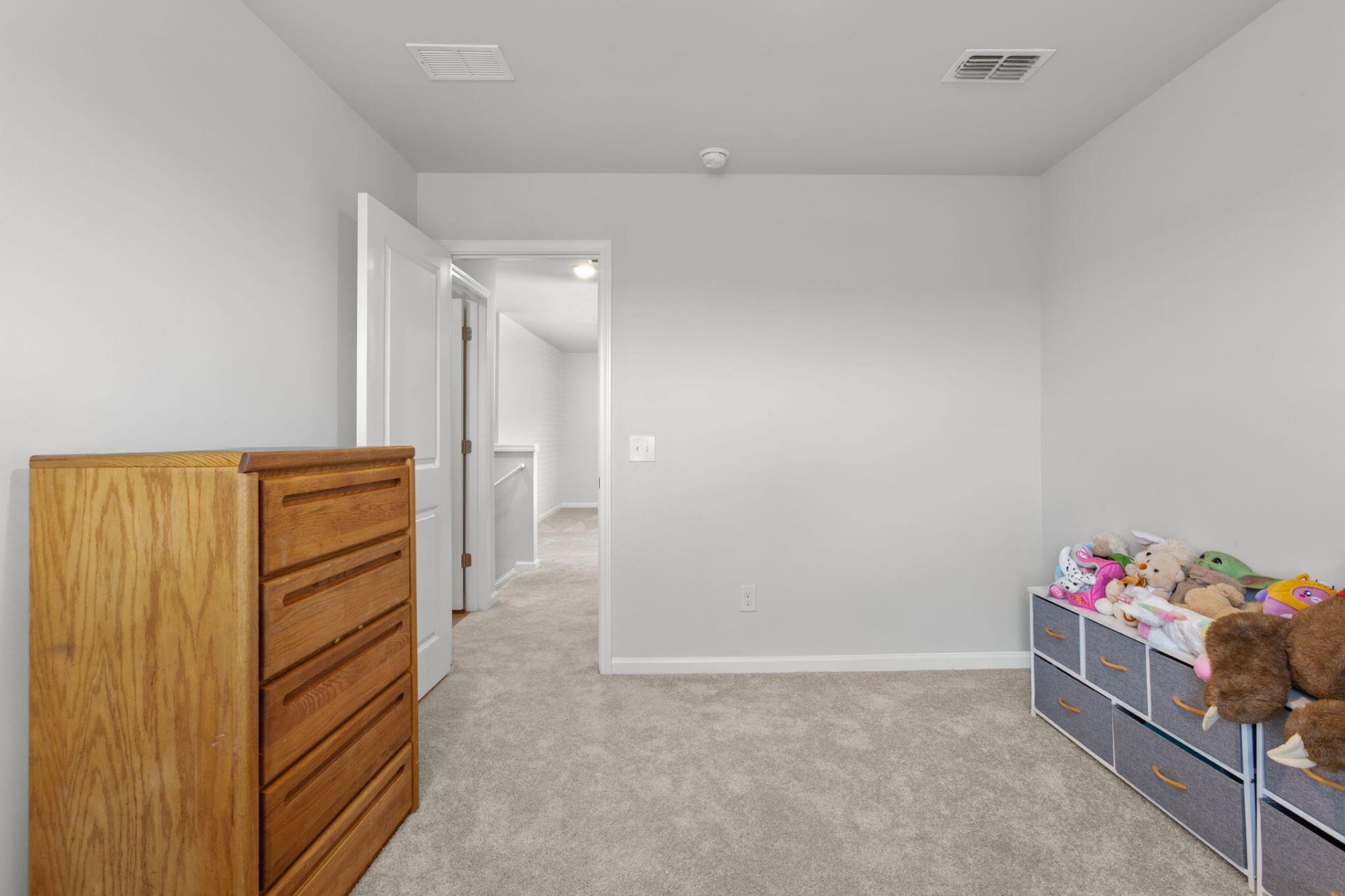 222 W Bradford Pointe Drive Photo 20