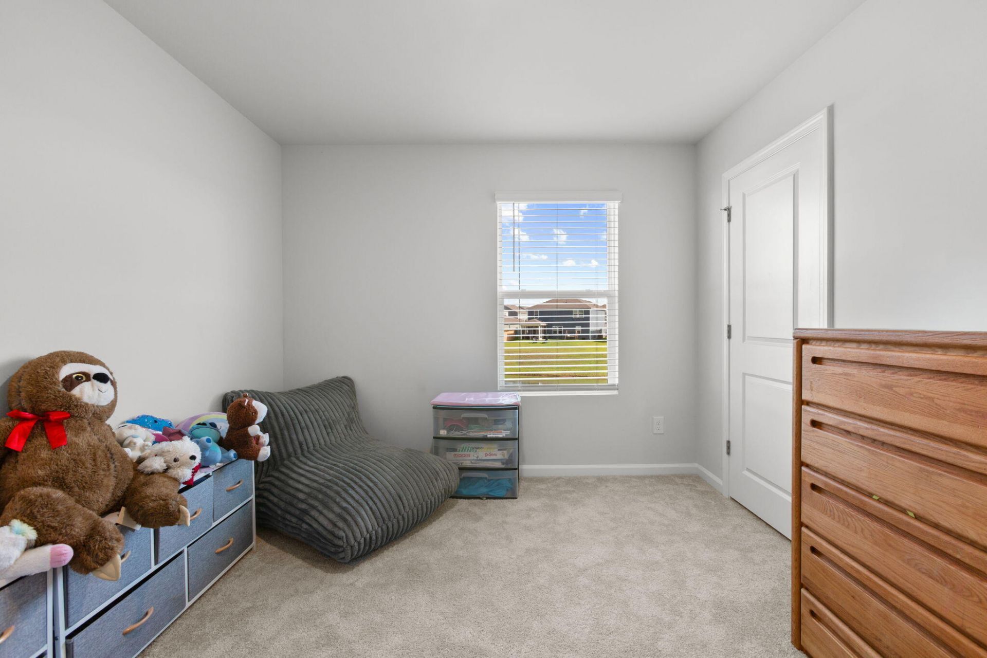 222 W Bradford Pointe Drive Photo 21