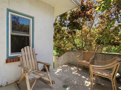 Main Photo