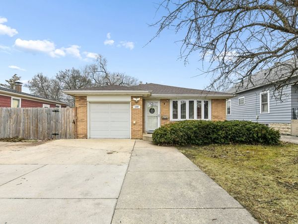 1207 Colorado Avenue , Joliet, IL 60435