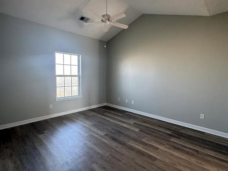 3931 Gladiola Ct.  Photo 9
