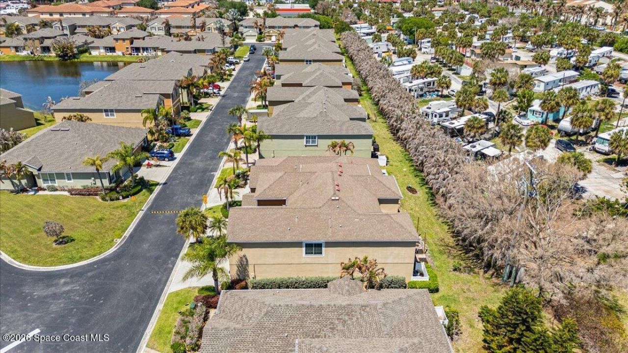 3271 Titanic Circle, Unit 39, Indialantic, FL 32903 Photo