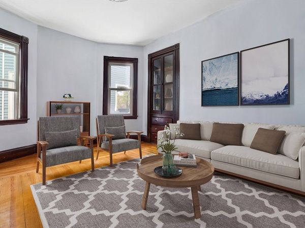 9 Spalding St, Unit 1, Boston, MA 02130