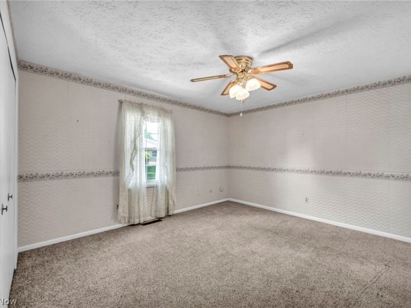 2499 Barth Drive , Uniontown, OH 44685 Photo 15